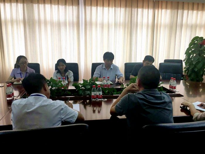 1002座谈会现场。李梅凤摄.jpg